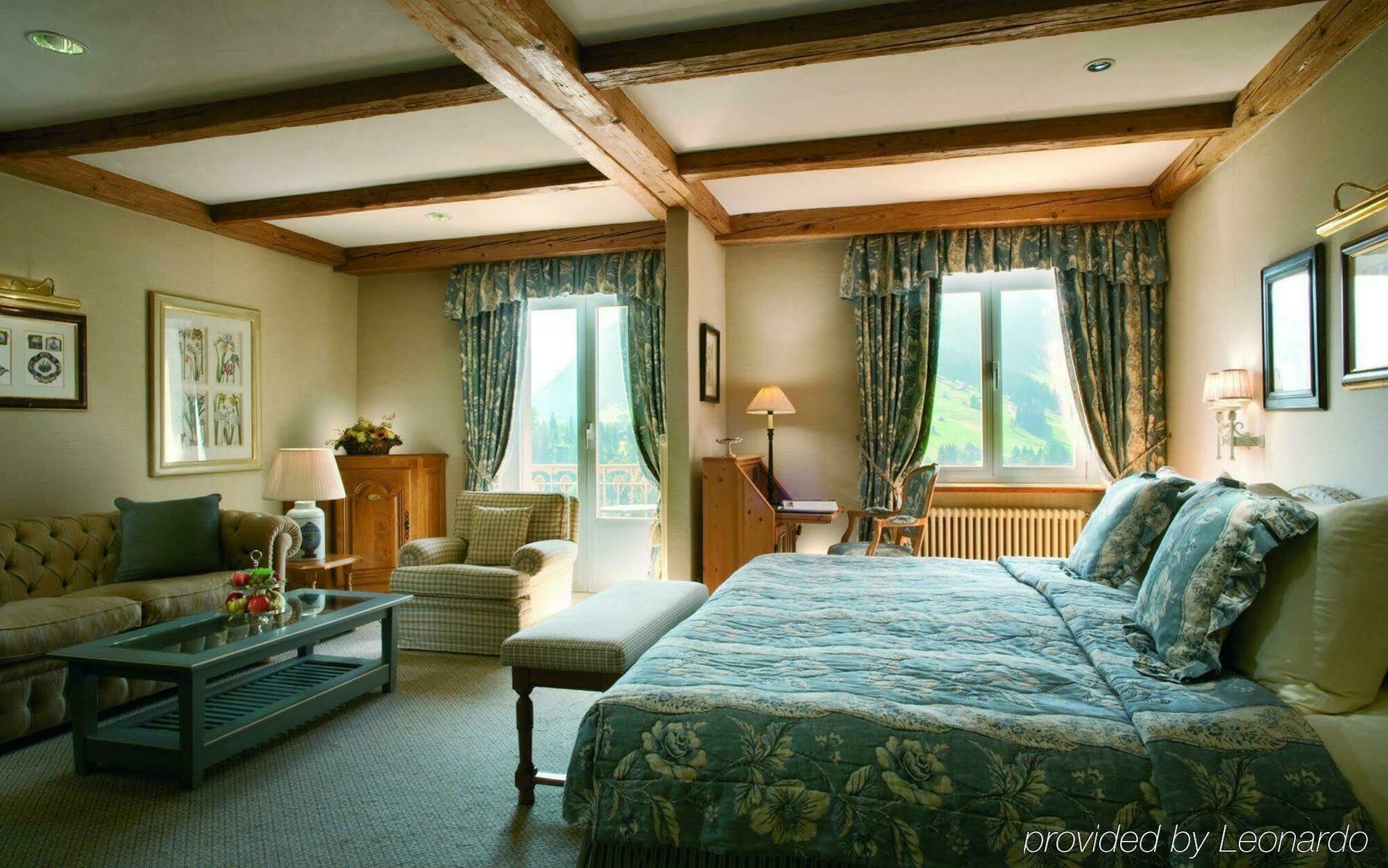 Palace 5*